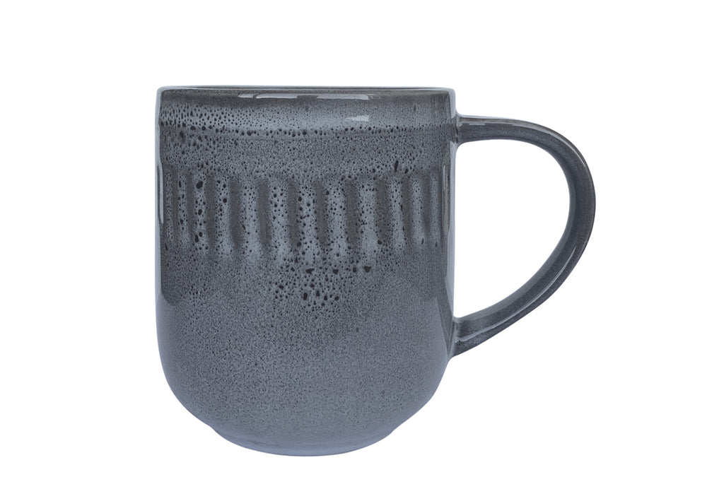 Dark ceramic mug with black specs and grooves